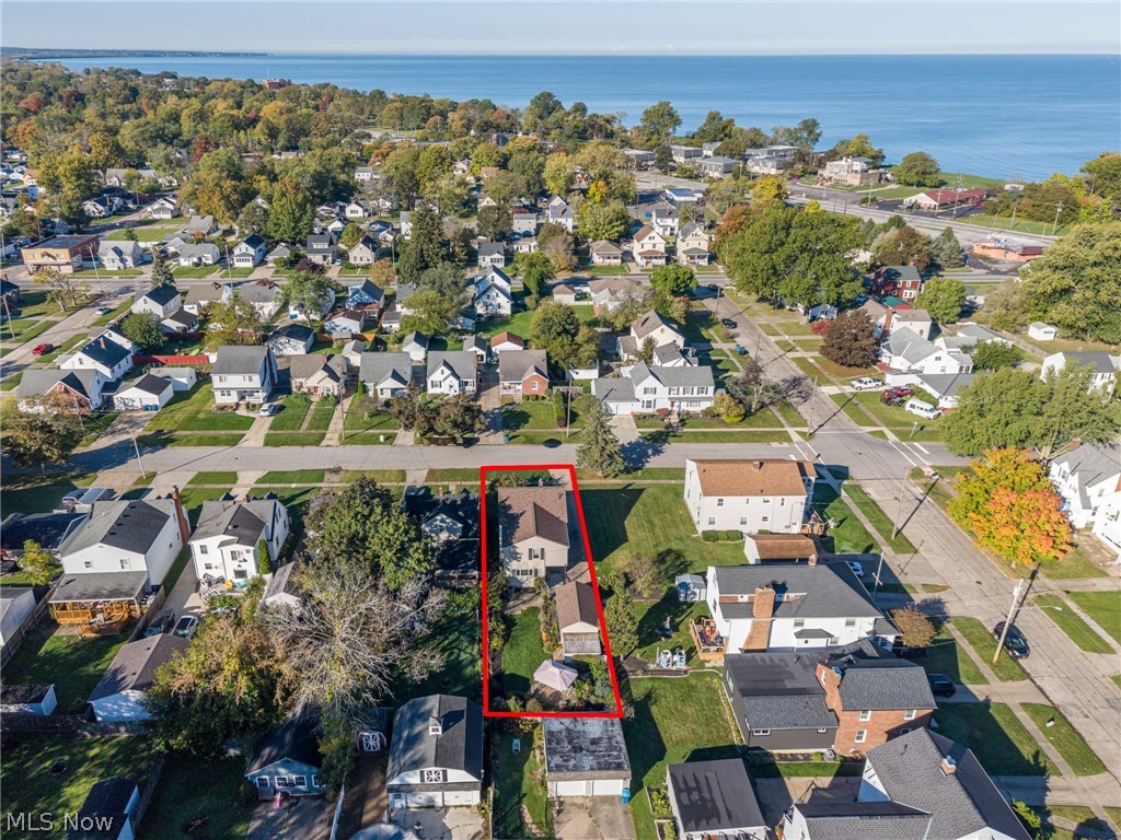1327 Hillsdale Avenue Lorain OH 44052