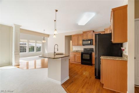 3196 Dunstone Circle Akron OH 44312