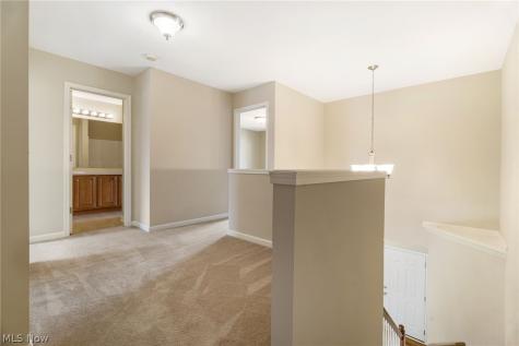 3196 Dunstone Circle Akron OH 44312
