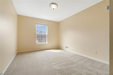 3196 Dunstone Circle Akron OH 44312