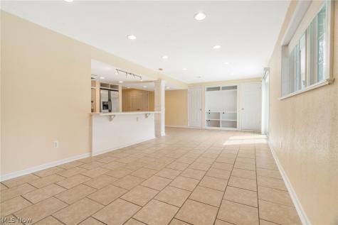 3196 Dunstone Circle Akron OH 44312