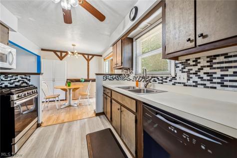 37377 Green Drive Eastlake OH 44095