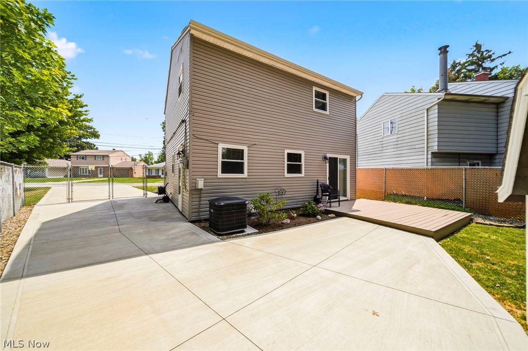 37377 Green Drive Eastlake OH 44095