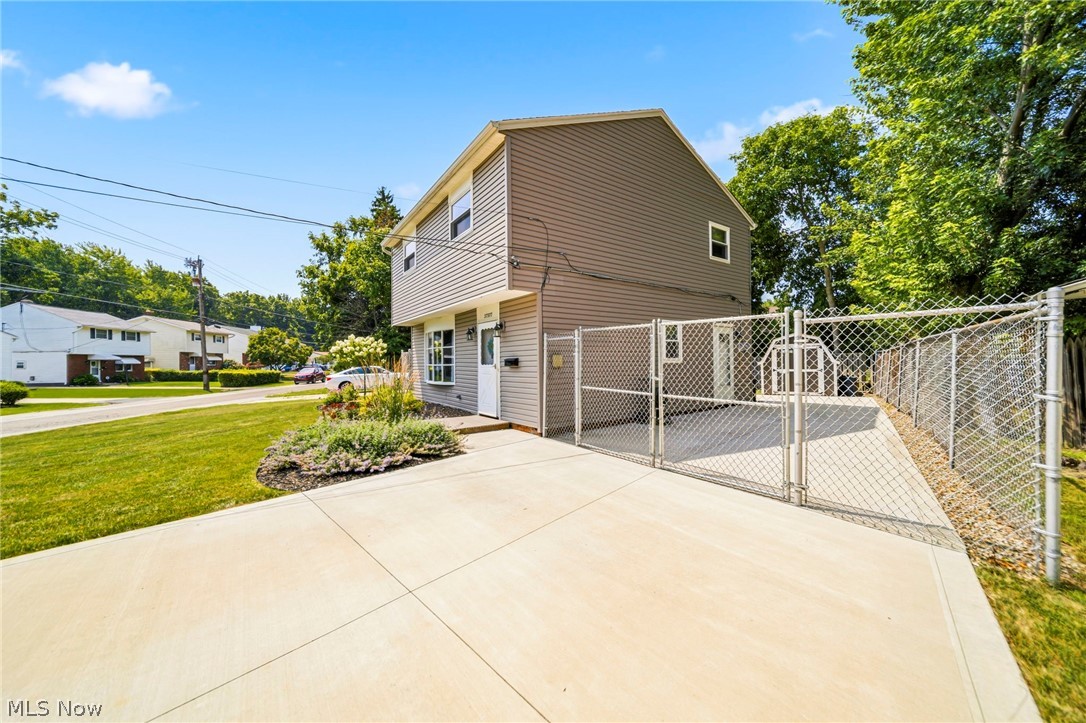 37377 Green Drive Eastlake OH 44095