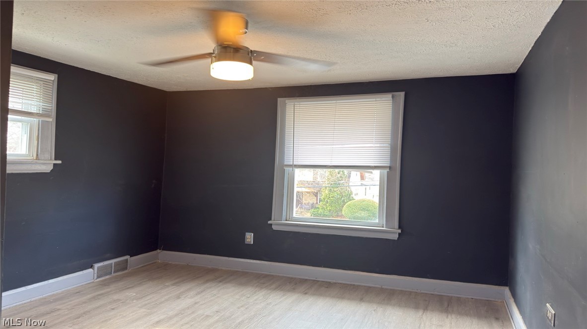379 Noah Avenue Akron OH 44320