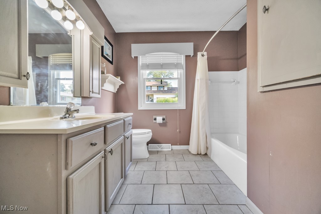 1735 Woodruff Avenue NW Massillon OH 44647