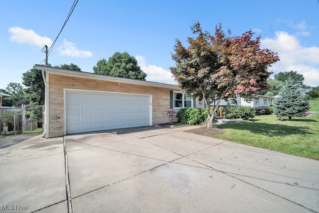 1735 Woodruff Avenue NW Massillon OH 44647