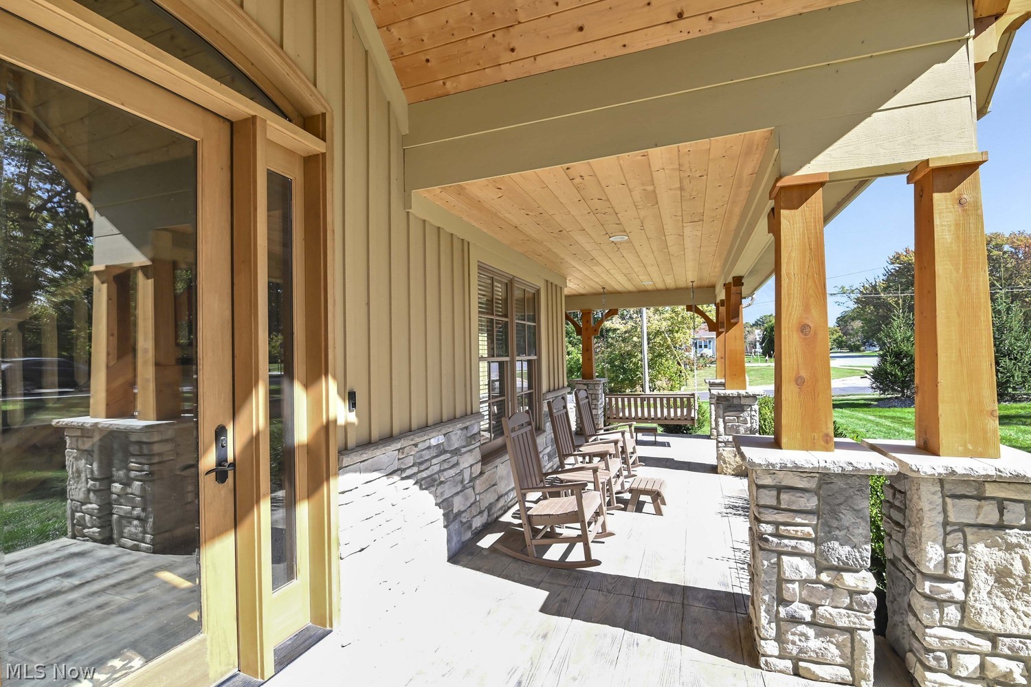 354 W Glen Park Drive Bay Village OH 44140