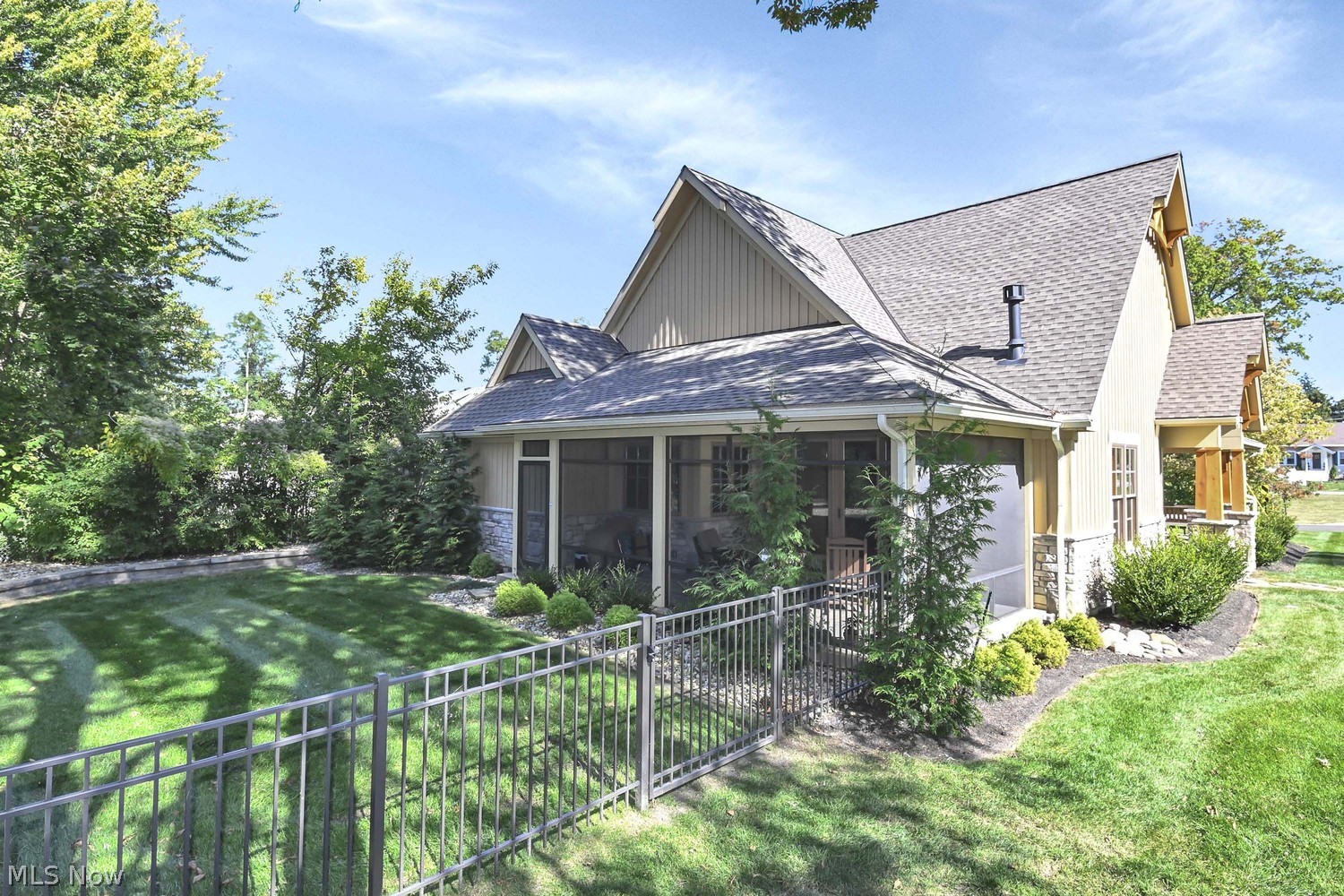 354 W Glen Park Drive Bay Village OH 44140