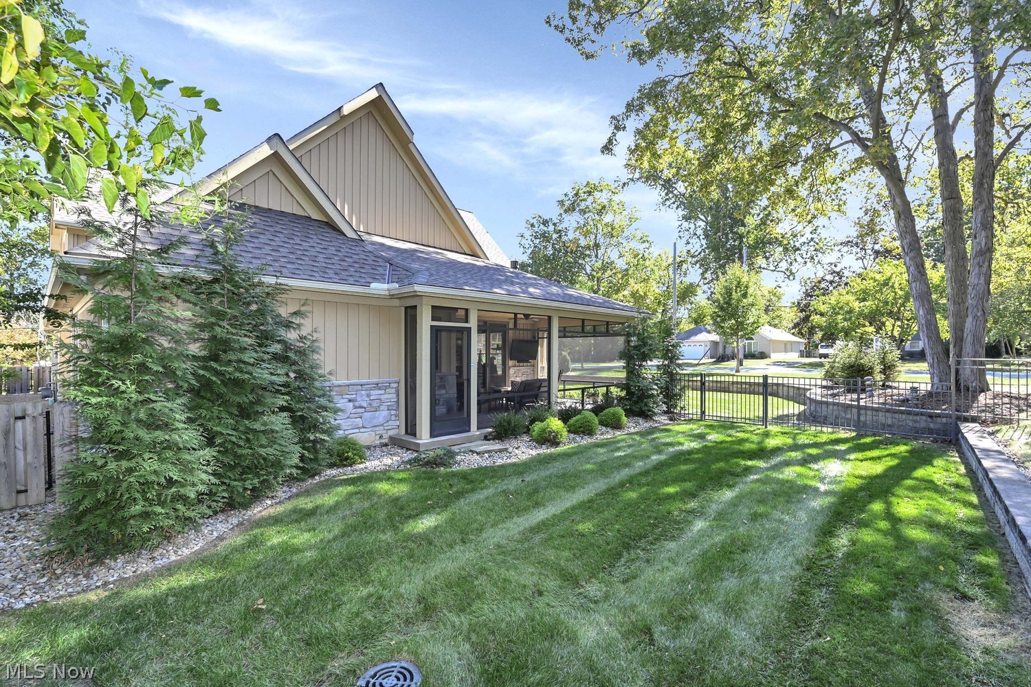 354 W Glen Park Drive Bay Village OH 44140