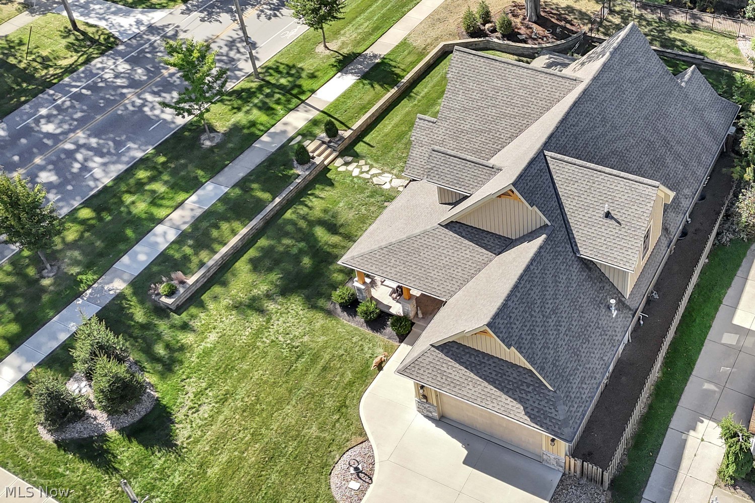354 W Glen Park Drive Bay Village OH 44140