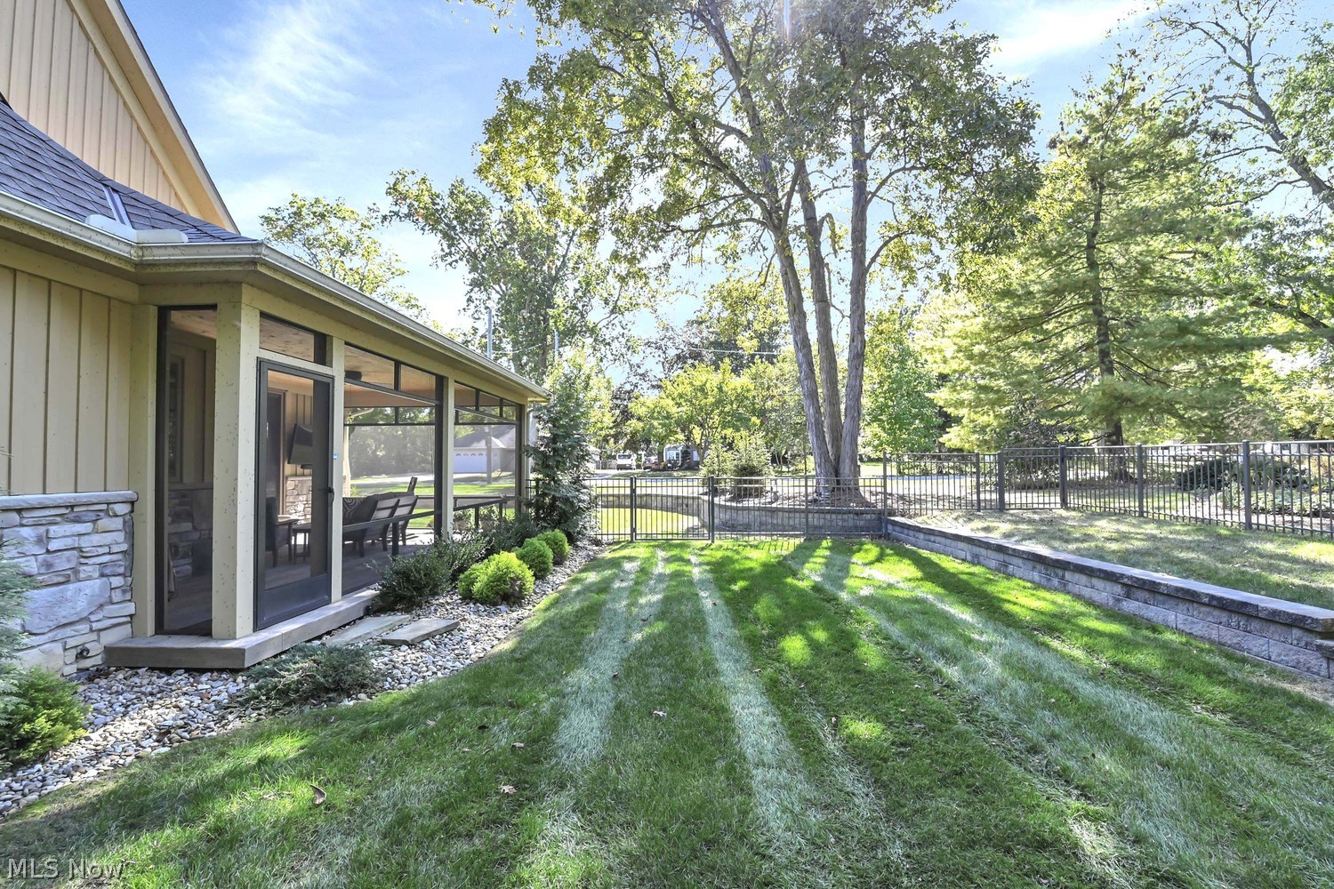 354 W Glen Park Drive Bay Village OH 44140