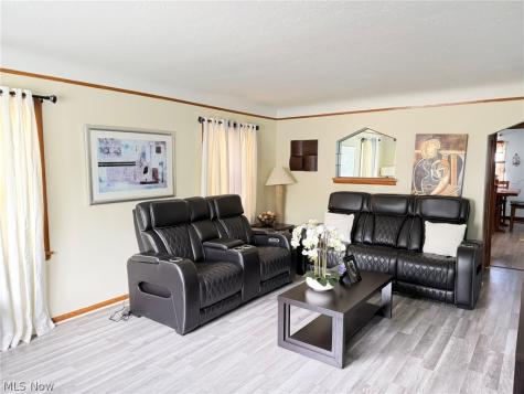 6706 Gilbert Avenue Parma OH 44129