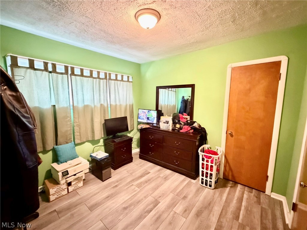 6706 Gilbert Avenue Parma OH 44129