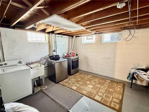 6706 Gilbert Avenue Parma OH 44129