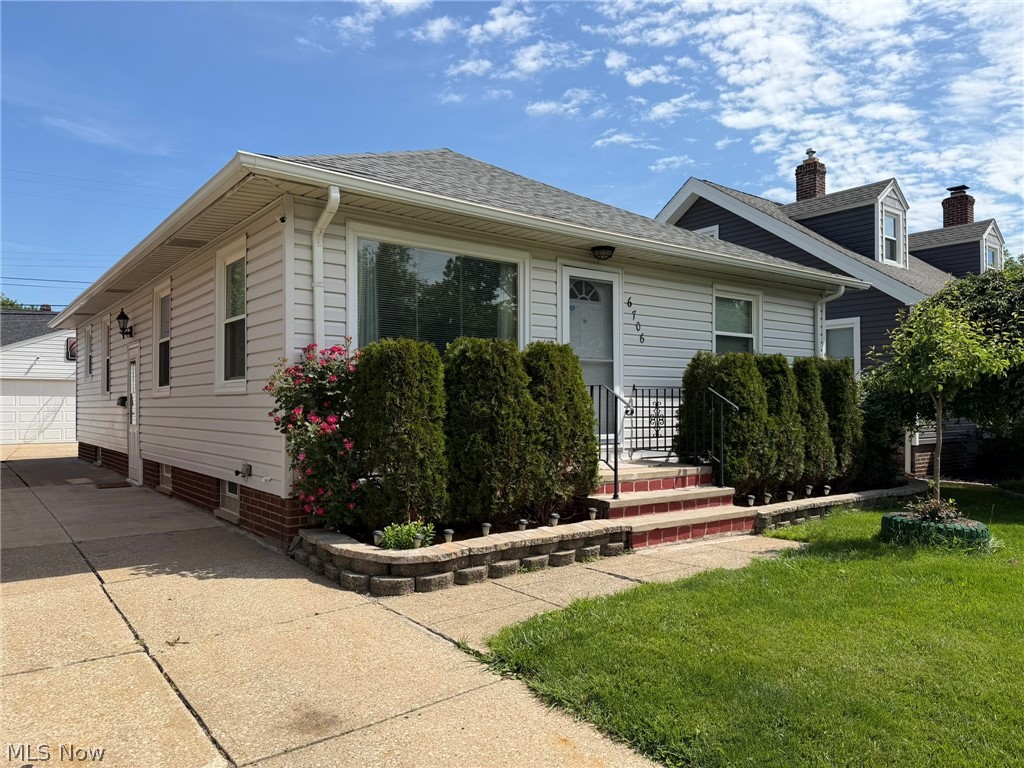 6706 Gilbert Avenue Parma OH 44129