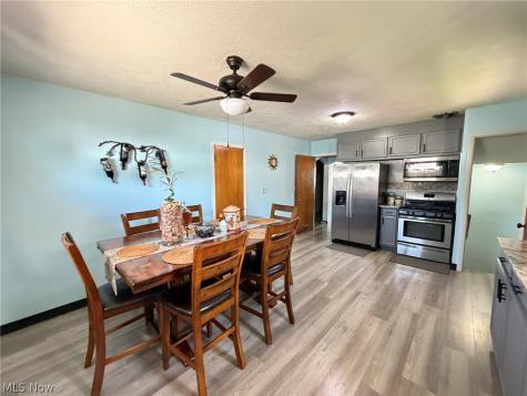 6706 Gilbert Avenue Parma OH 44129