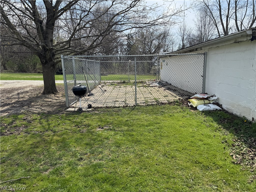 2112 Warren Avenue Akron OH 44320