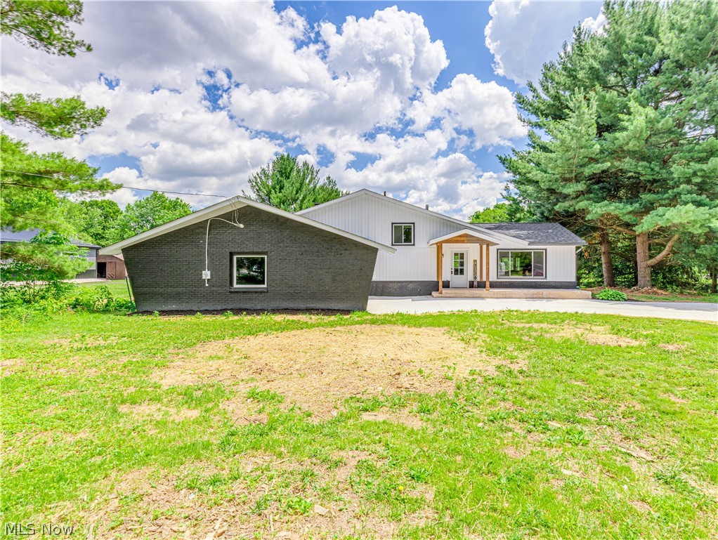 6275 Taylor Road Clinton OH 44216