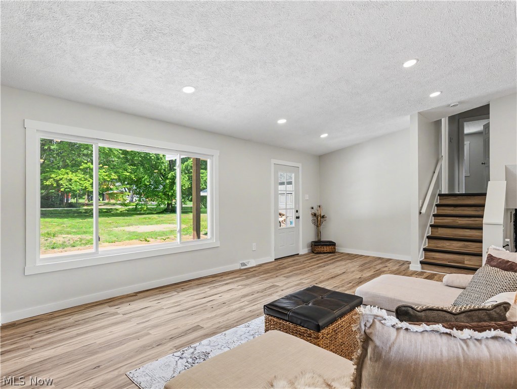 6275 Taylor Road Clinton OH 44216