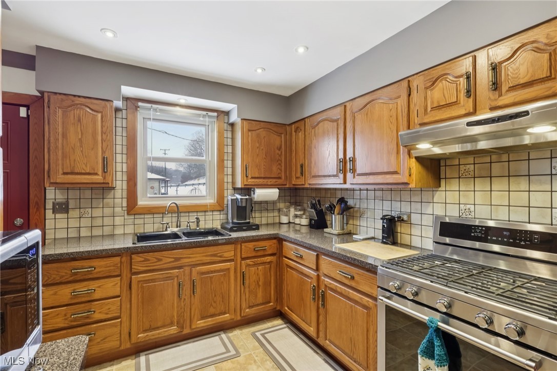 15369 Old Lincoln Highway East Liverpool OH 43920