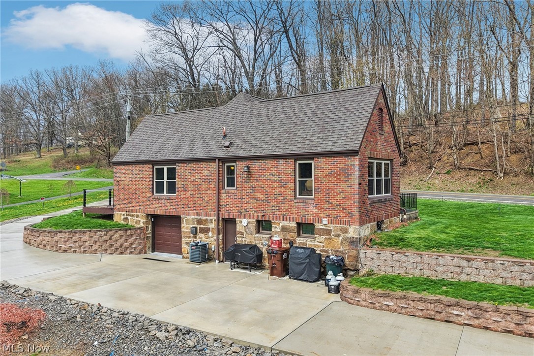 15369 Old Lincoln Highway East Liverpool OH 43920
