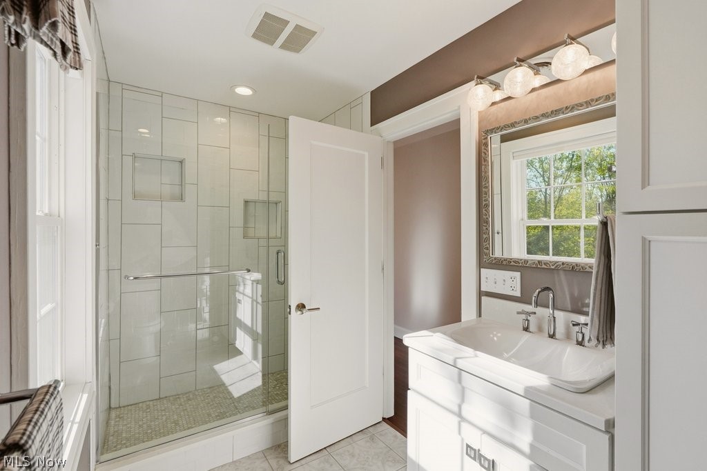 50 Park Lane Chagrin Falls OH 44022