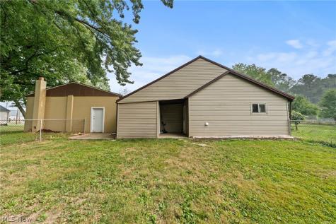 2407 30th Street NE Canton OH 44705