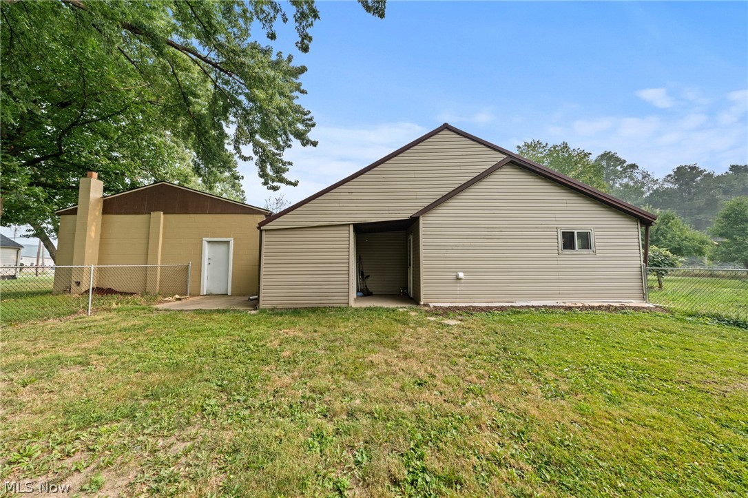 2407 30th Street NE Canton OH 44705