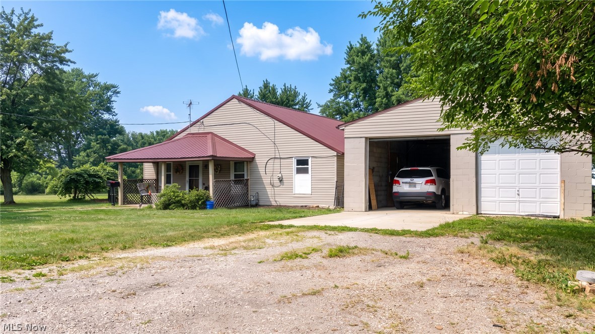 2407 30th Street NE Canton OH 44705