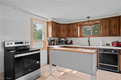 2407 30th Street NE Canton OH 44705