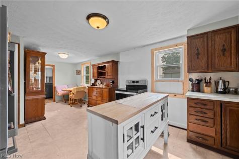 2407 30th Street NE Canton OH 44705