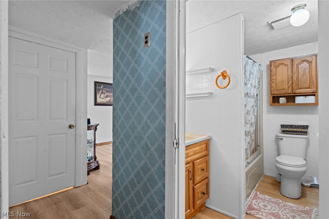 2407 30th Street NE Canton OH 44705