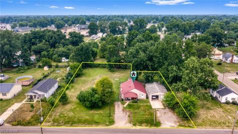 2407 30th Street NE Canton OH 44705