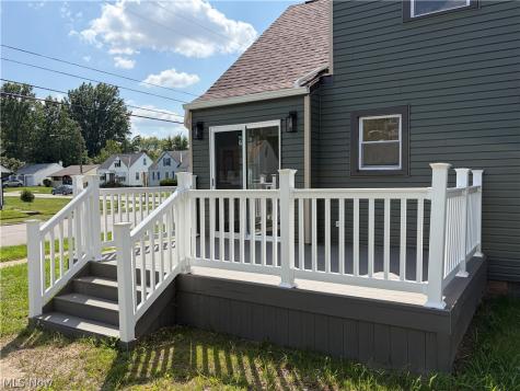 3895 E 189th Street Cleveland OH 44122