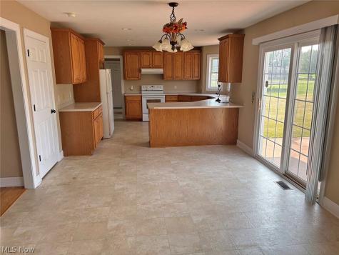 1196 Marigold Street NW Hartville OH 44632