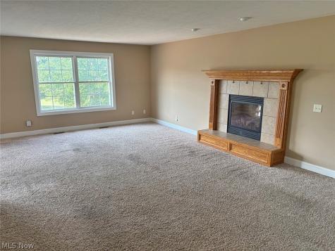 1196 Marigold Street NW Hartville OH 44632