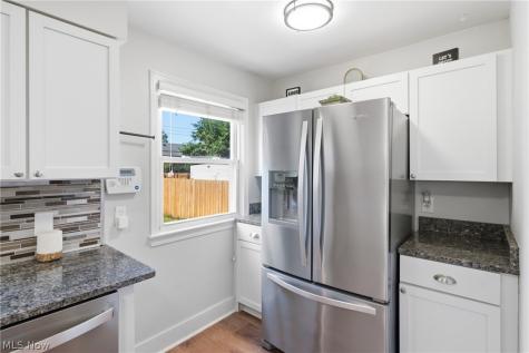 3791 Covington Road South Euclid OH 44121