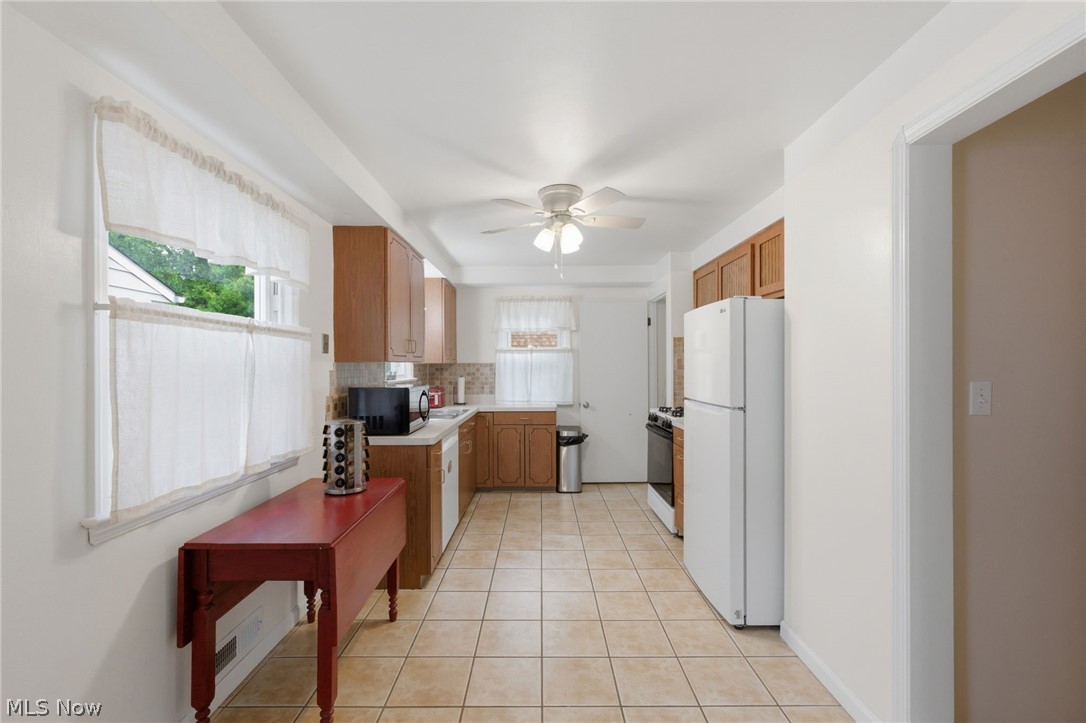 7249 Greenleaf Avenue Parma OH 44130