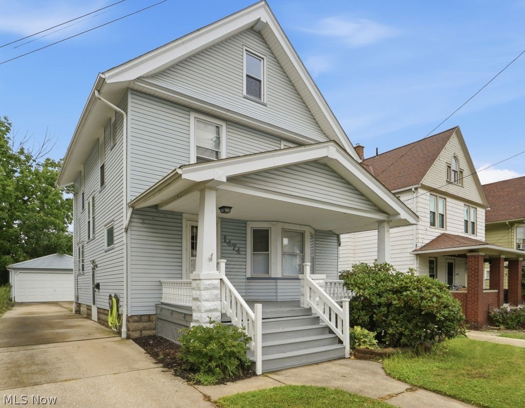 1474 Rosewood Avenue Lakewood OH 44107