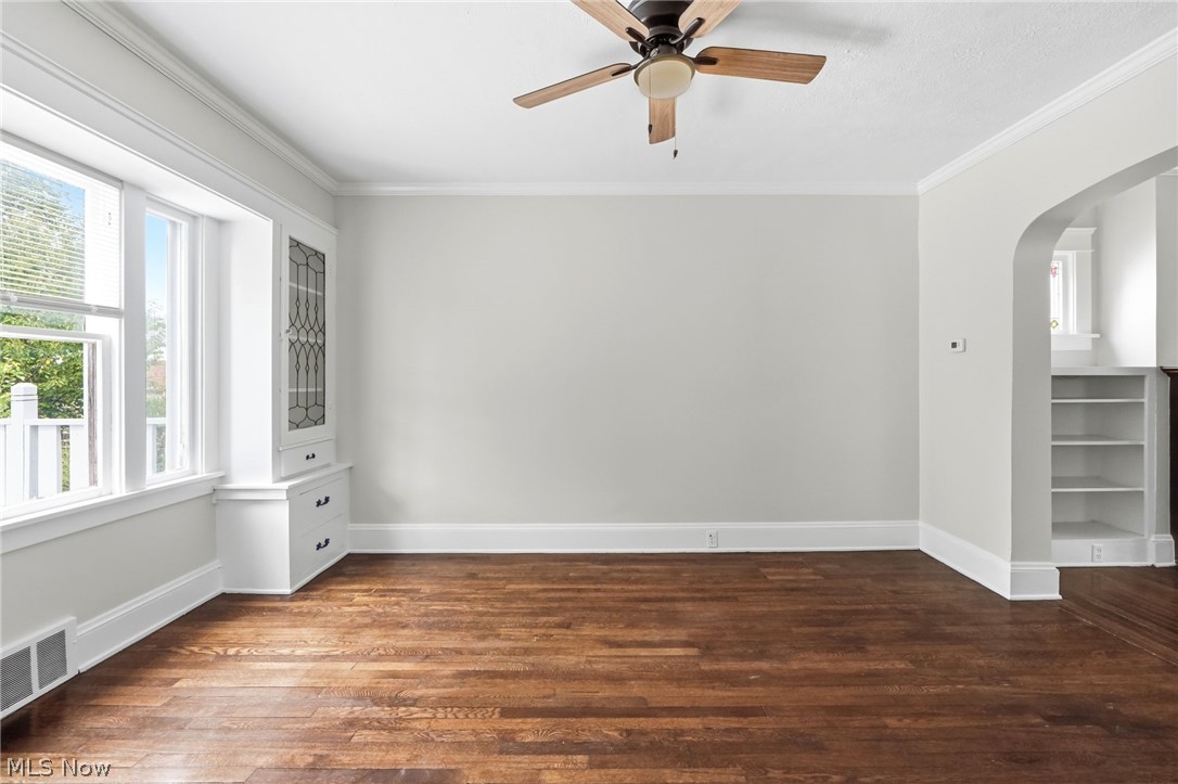 1474 Rosewood Avenue Lakewood OH 44107