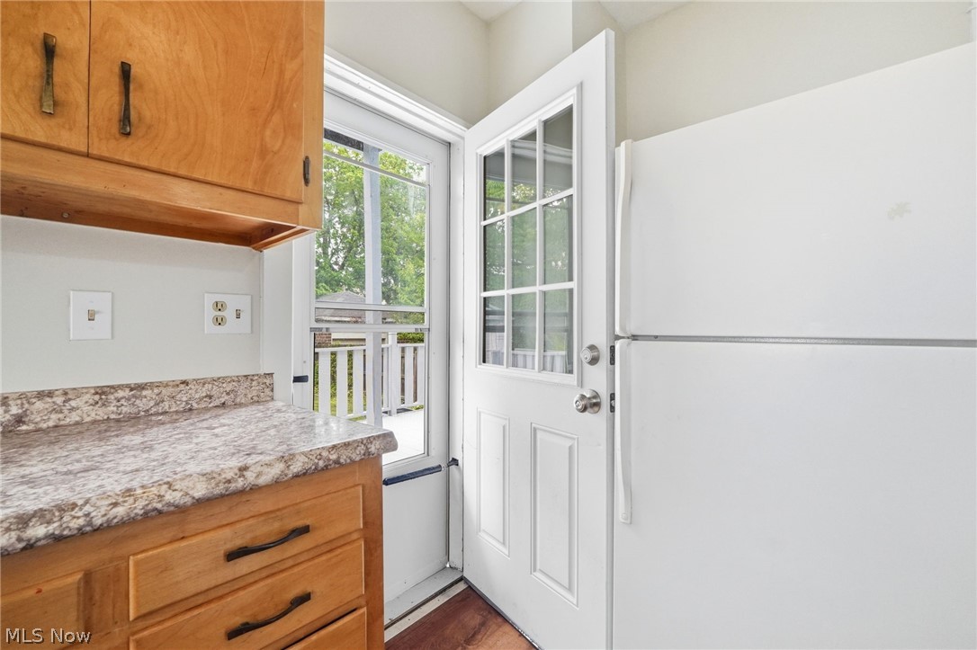 1474 Rosewood Avenue Lakewood OH 44107