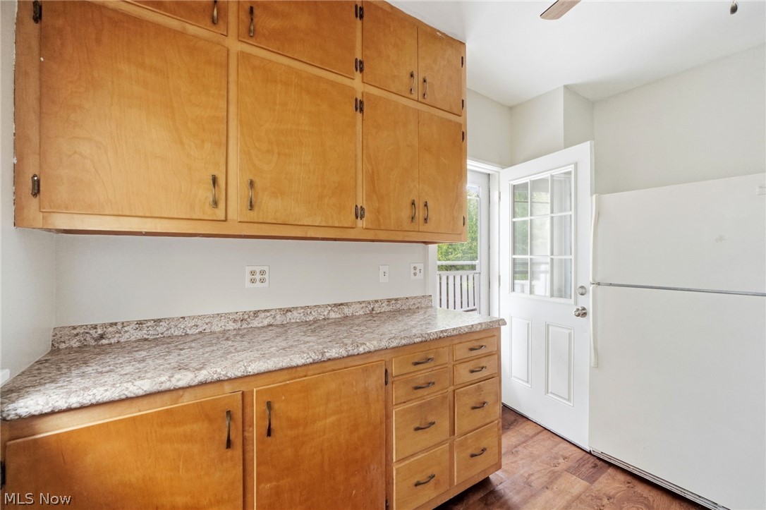 1474 Rosewood Avenue Lakewood OH 44107