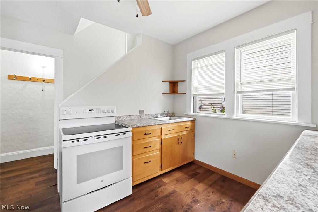 1474 Rosewood Avenue Lakewood OH 44107