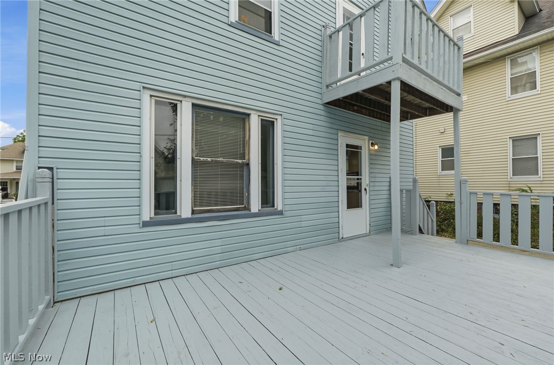 1474 Rosewood Avenue Lakewood OH 44107