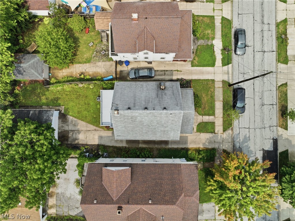 1474 Rosewood Avenue Lakewood OH 44107