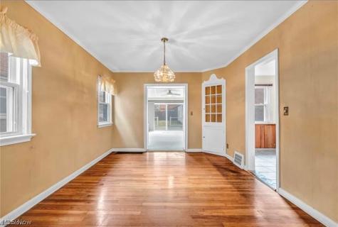 3946 Lansdale Road University Heights OH 44118