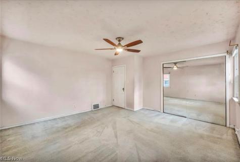 3946 Lansdale Road University Heights OH 44118