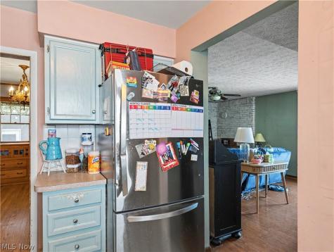 1634 Greenlawn Avenue Akron OH 44301