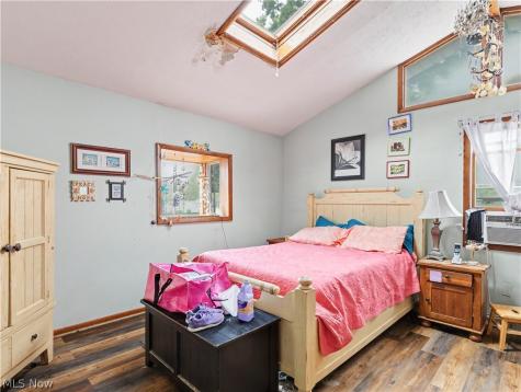 1634 Greenlawn Avenue Akron OH 44301